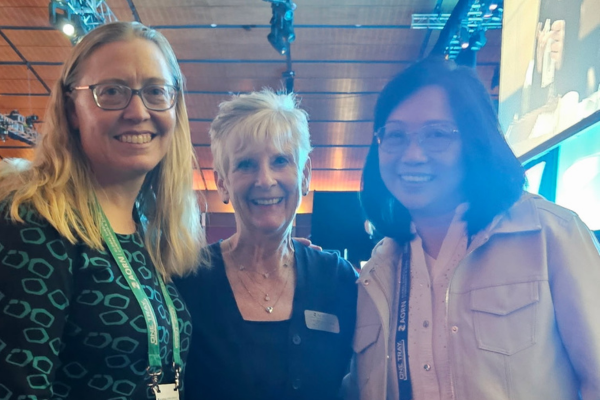 Laura Wagner, Laurie Saletnik, Jocelyn Murgatroyd