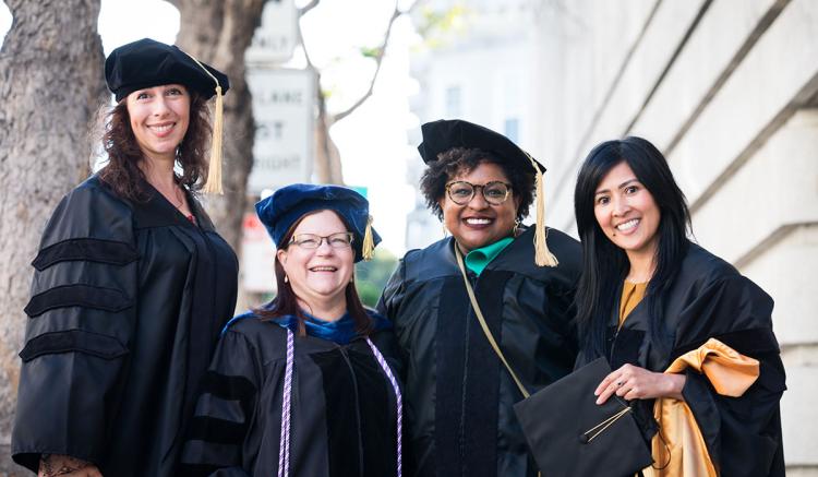 The UCSF School of Nursing celebrated the Class of 2022 at Commencement.