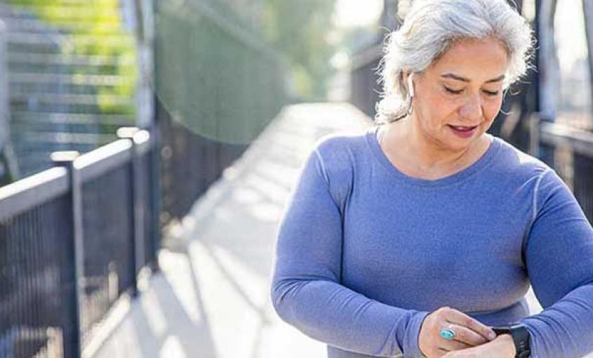 The mobile health app marketplace has grown to more than 300,000 apps. UCSF School of Nursing associate professor Linda Park discusses how mobile health apps can be used effectively. (Photo credit: iStock)